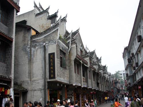 逃离违建房屋6
